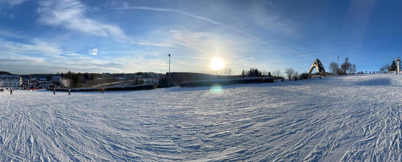 Appartement Familie Willems Winterberg 2 ภายนอก รูปภาพ