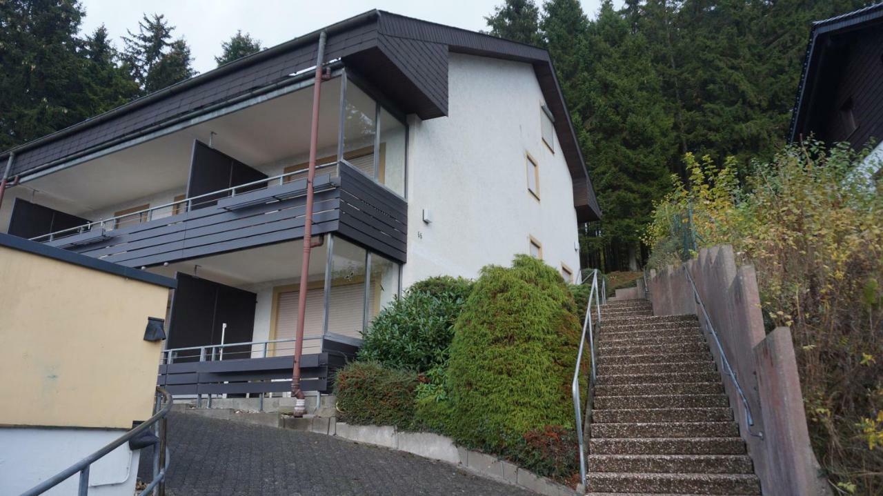 Appartement Familie Willems Winterberg 2 ภายนอก รูปภาพ