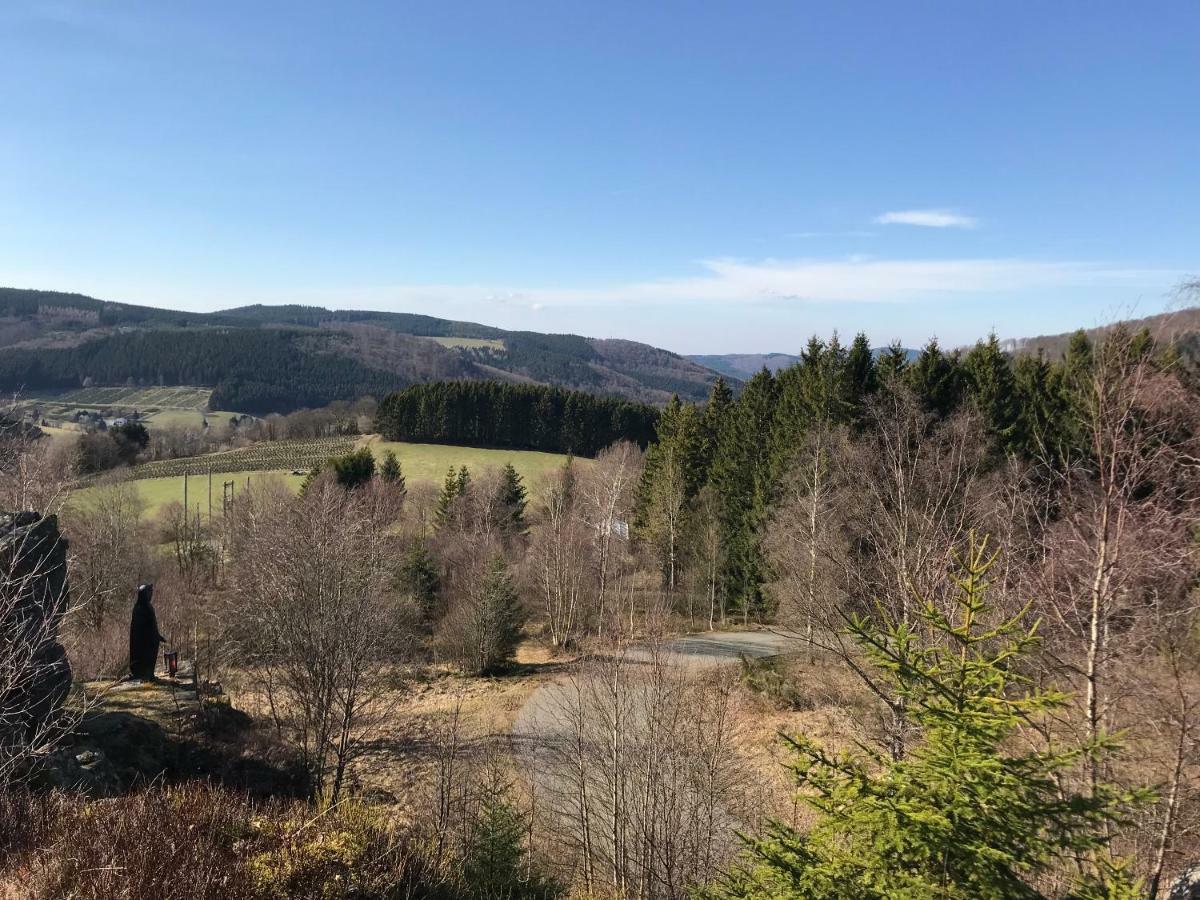 Appartement Familie Willems Winterberg 2 ภายนอก รูปภาพ