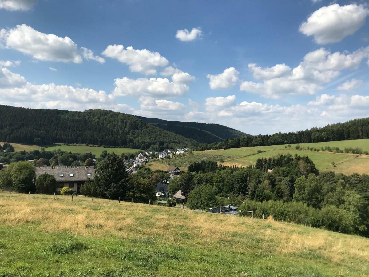 Appartement Familie Willems Winterberg 2 ภายนอก รูปภาพ